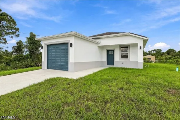 3011 54th ST W, Lehigh Acres, FL 33971