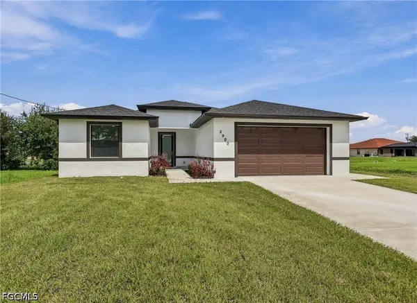 3900 25th ST SW, Lehigh Acres, FL 33976