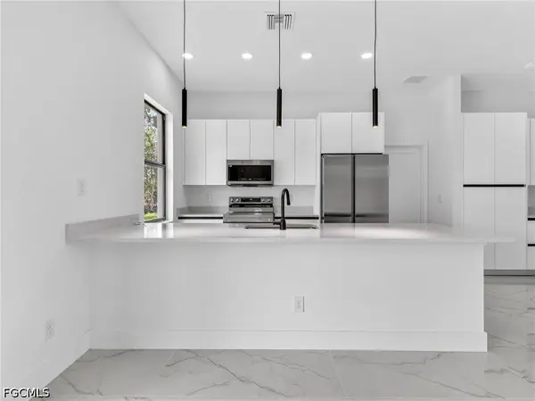 792 Bell BLVD S, Lehigh Acres, FL 33974