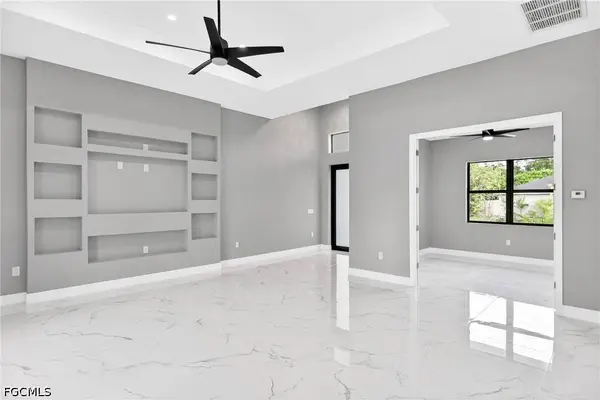1114 Bari ST E, Lehigh Acres, FL 33974