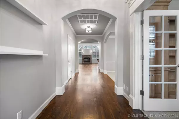 8655 E 104th ST, Tulsa, OK 74133