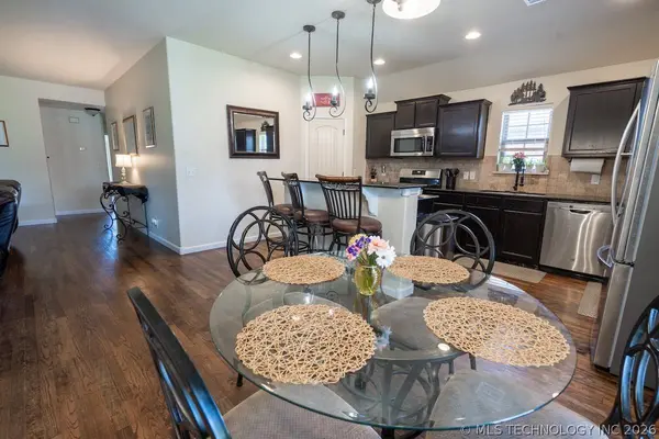 3341 S 208th East Avenue, Broken Arrow, OK 74014
