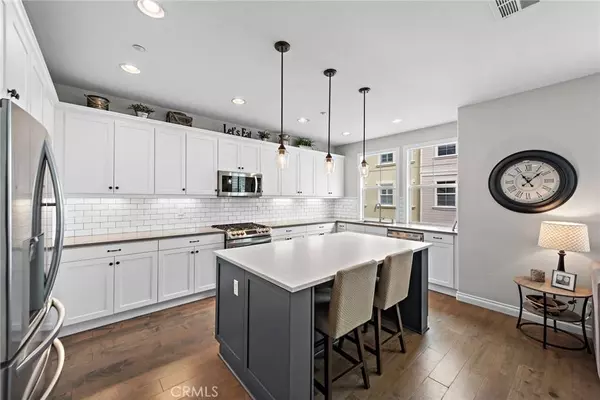 8 Sheridan LN, Ladera Ranch, CA 92694