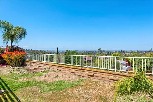 27951 Nevado, Mission Viejo, CA 92692