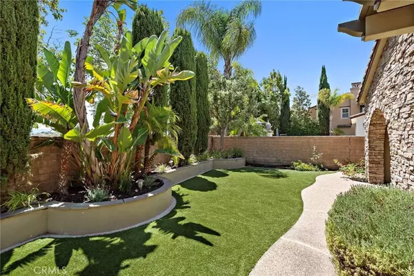 4 Dennis LN, Ladera Ranch, CA 92694