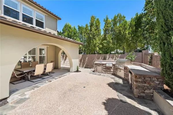 4 Dennis LN, Ladera Ranch, CA 92694