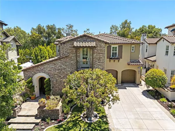 4 Dennis LN, Ladera Ranch, CA 92694