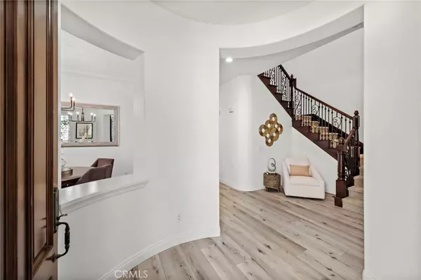 4 Dennis LN, Ladera Ranch, CA 92694