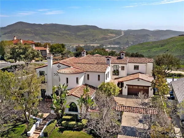 1 Overlook DR, Ladera Ranch, CA 92694