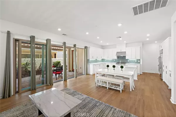 342 Sunrise RD, Rancho Mission Viejo, CA 92694