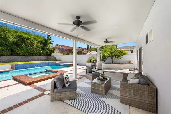 23266 Via Ronda, Mission Viejo, CA 92691