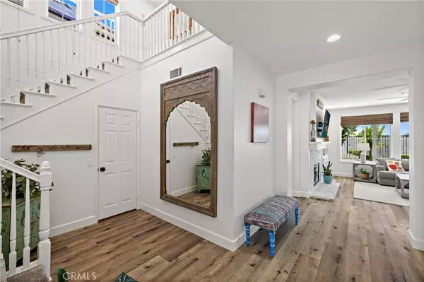 4 Hearthside, Ladera Ranch, CA 92694