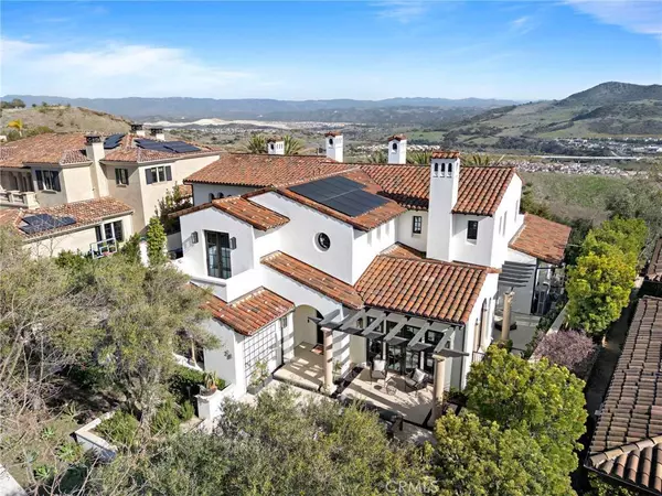 28 Sky Ranch RD, Ladera Ranch, CA 92694