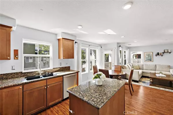 73 Platinum, Ladera Ranch, CA 92694