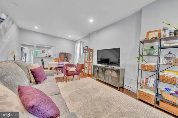 6 E 2ND ST, Pottstown, PA 19464