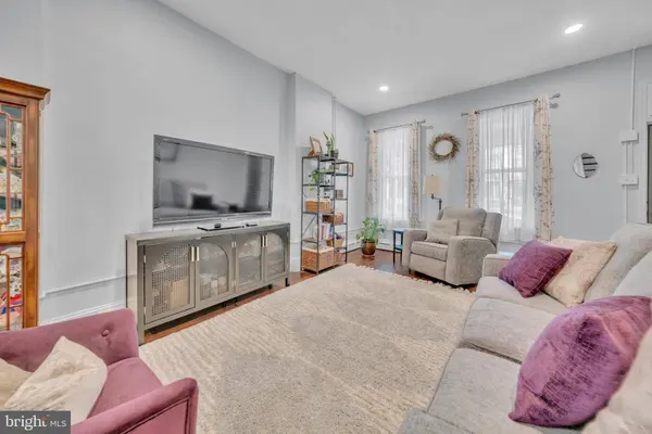 6 E 2ND ST, Pottstown, PA 19464