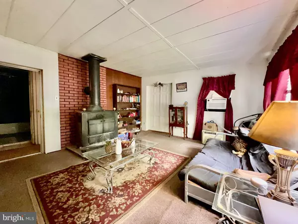 236 HURLEY RD, Coatesville, PA 19320