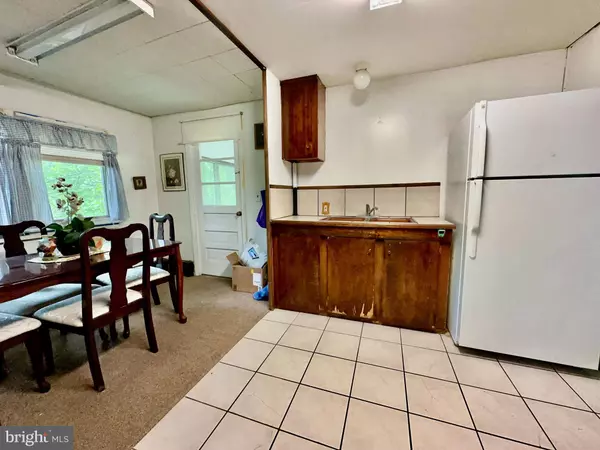 236 HURLEY RD, Coatesville, PA 19320