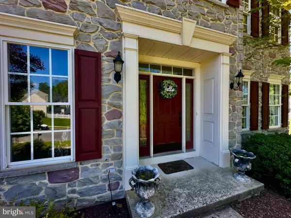 105 VALLEY DR, Birdsboro, PA 19508