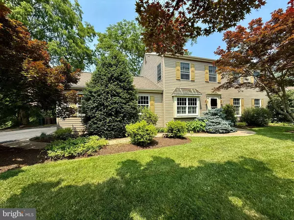 938 GREYSTONE DR, West Chester, PA 19380