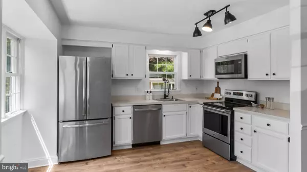 4101 FOX POINTE CT, Glen Mills, PA 19342