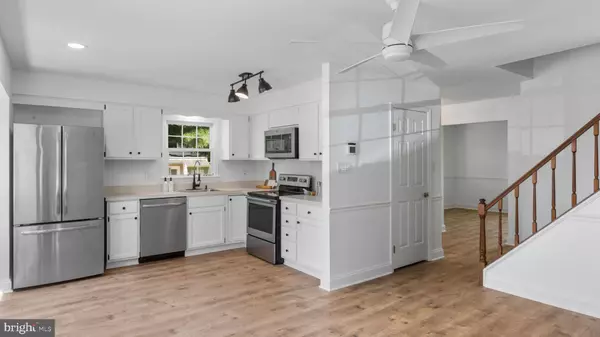 4101 FOX POINTE CT, Glen Mills, PA 19342