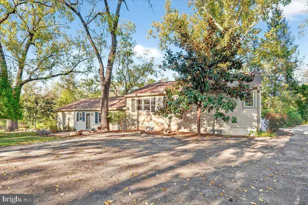 121 MIDWAY RD, Phoenixville, PA 19460