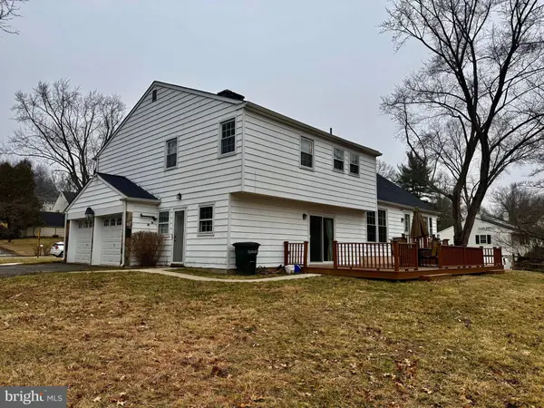 1416 PONDS EDGE RD, West Chester, PA 19382