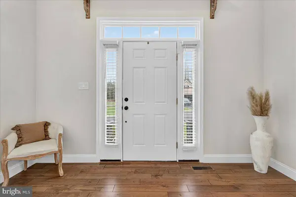 808 BRAMBLEWOOD DR, Douglassville, PA 19518