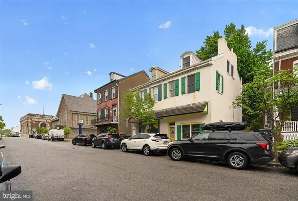 220 CHURCH ST, Phoenixville, PA 19460