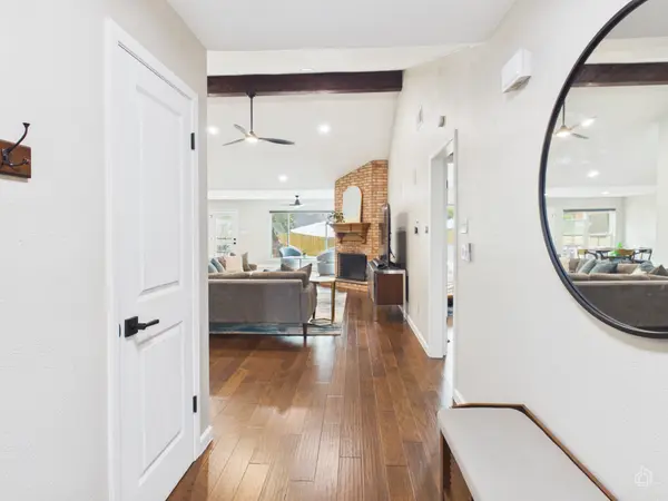 2803 Jorwoods Dr, Austin, TX 78745-5927
