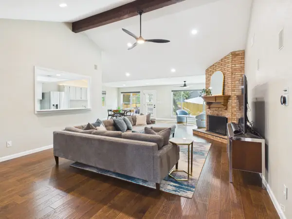 2803 Jorwoods Dr, Austin, TX 78745-5927