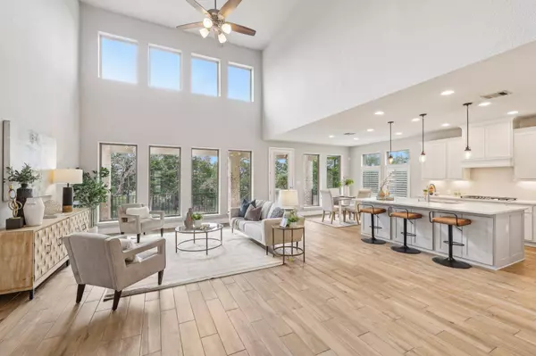 131 Kellogg LN, Bastrop, TX 78602