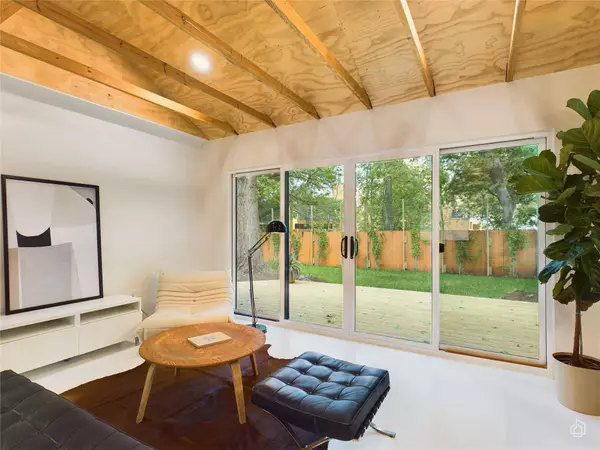 6007 Leisure Run RD, Austin, TX 78745