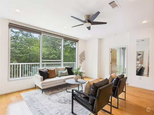 1600 Barton Springs RD #5107, Austin, TX 78704