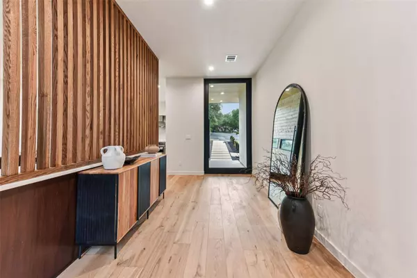 3303 Clawson RD, Austin, TX 78704