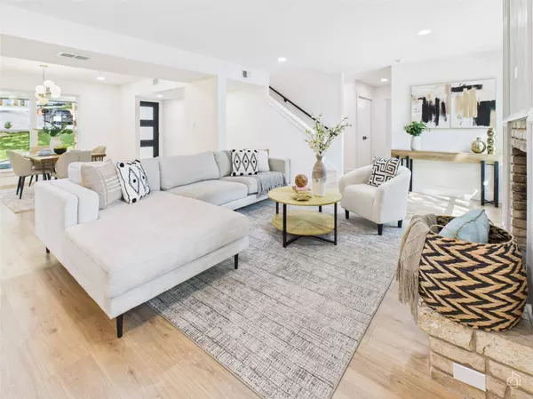 7019 Creighton LN, Austin, TX 78723