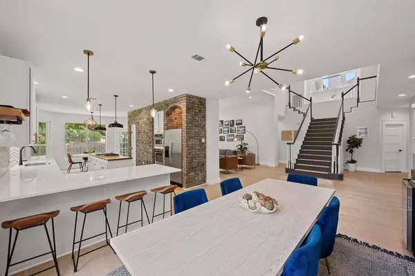 10807 Redmond RD, Austin, TX 78739