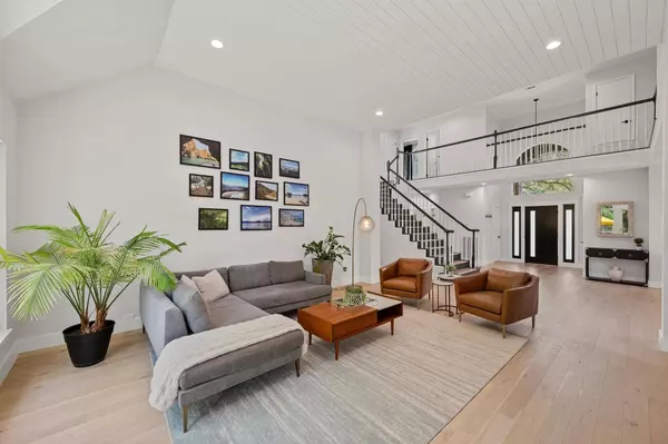 10807 Redmond RD, Austin, TX 78739