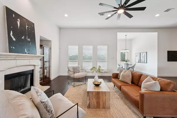 1104 Squaw VLY, Leander, TX 78641