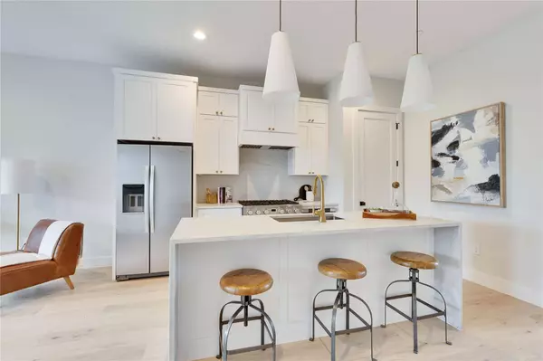 1937 E 38th 1/2 ST #A, Austin, TX 78723