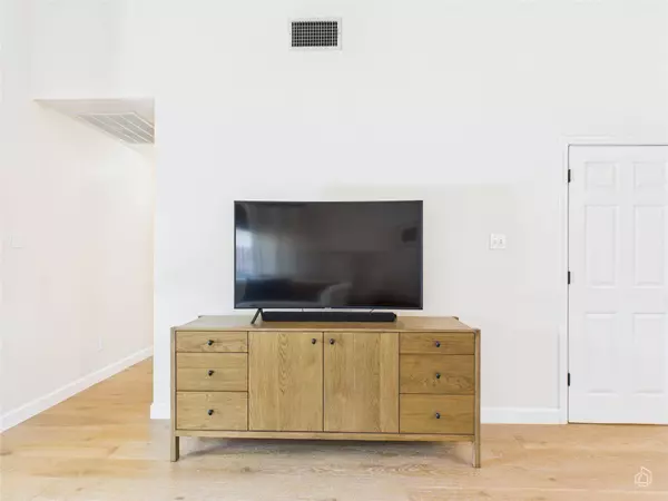 4309 Companeros WAY, Austin, TX 78749