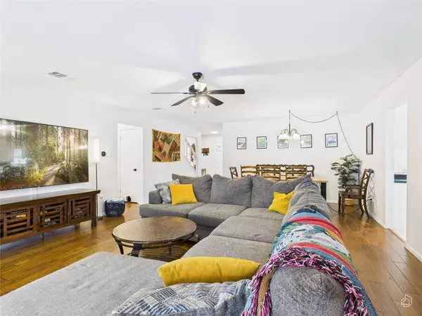 1404 Lance WAY, Austin, TX 78758