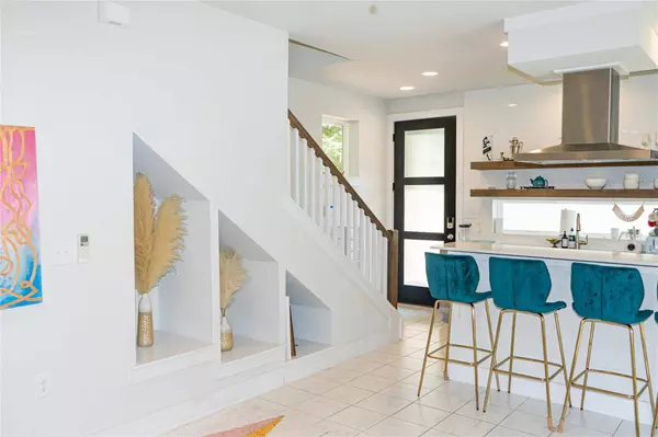 2714 E 3rd ST #2, Austin, TX 78702