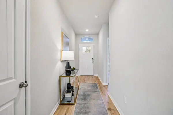 208 Royal Palm WAY, Leander, TX 78641