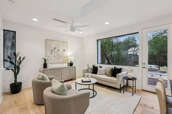 1114 Mariposa DR #B, Austin, TX 78704