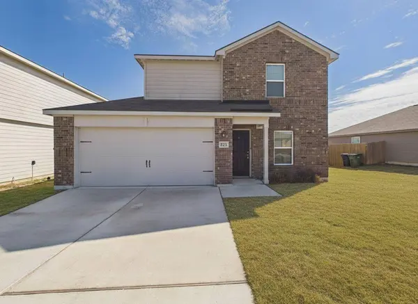 525 Riverdale DR, Jarrell, TX 76537