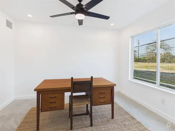 5912 Harold CT #105, Austin, TX 78721