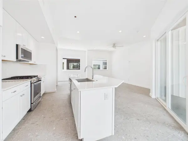 5912 Harold CT #104, Austin, TX 78721