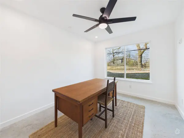 5912 Harold CT #105, Austin, TX 78721